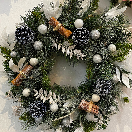 Winter’s Whisper Christmas Wreath